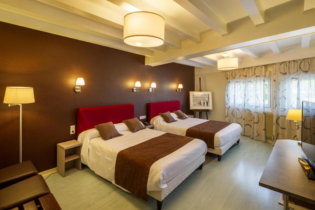 Hotel Saint-Hubert Bagian luar foto