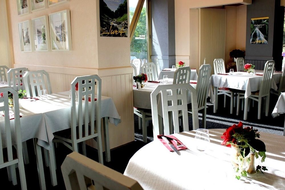 Hotel Saint-Hubert Bagian luar foto